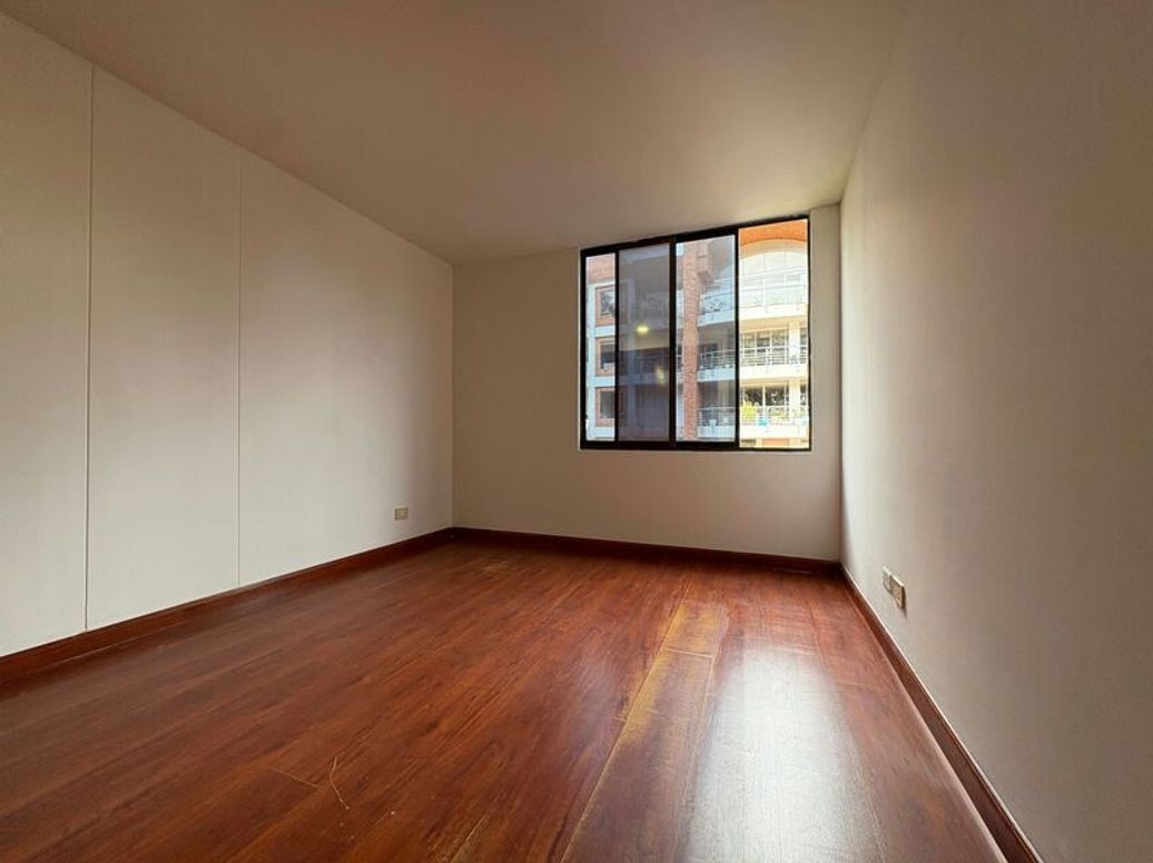 Apartamento de 3 alcobas en venta en El Contador, Bogotá, 126 m² · foto 11 de 20