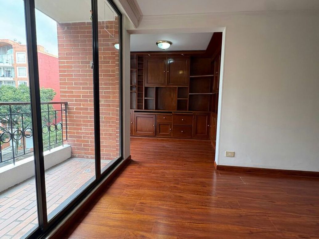 Apartamento de 3 alcobas en venta en El Contador, Bogotá, 126 m² · foto 4 de 20