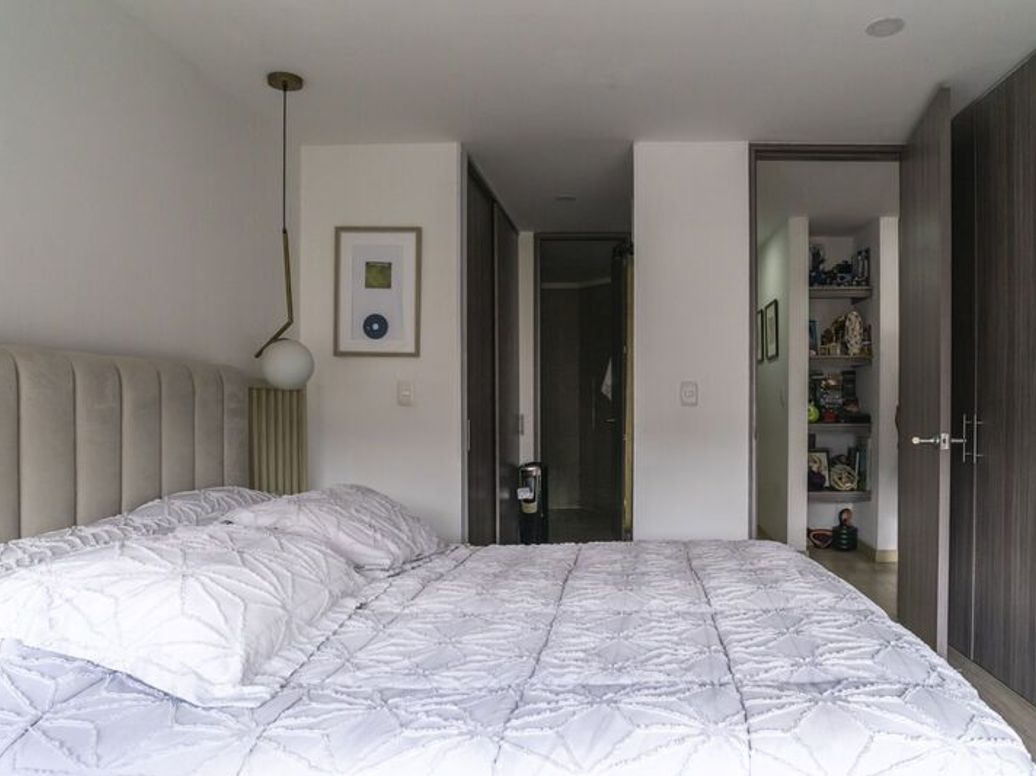 Apartamento de 3 alcobas en venta en Cedritos, Bogotá, 104 m² · foto 11 de 20