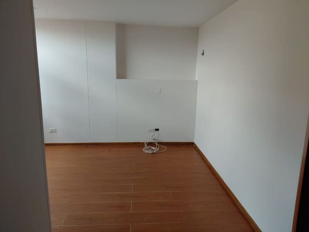 Apartamento de 3 alcobas en venta en Bella Suiza, Bogotá, 231 m² · foto 13 de 20