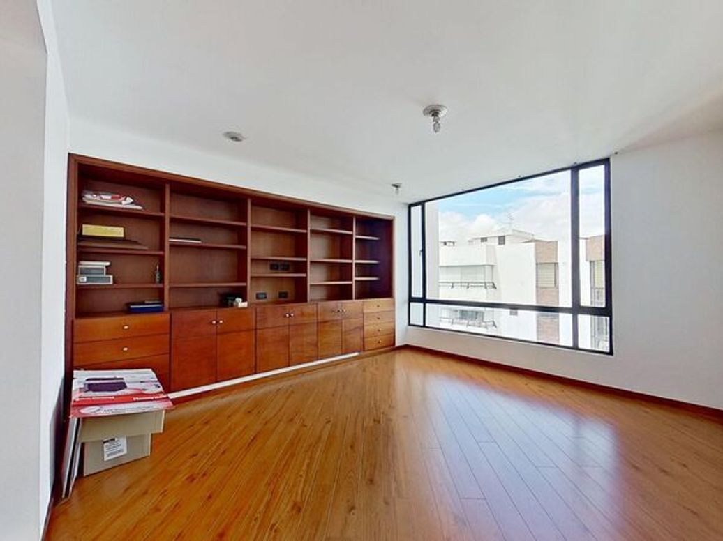 Apartamento de 3 alcobas en venta en Pelodo Del Contry, Bogotá, 273 m² · foto 8 de 20