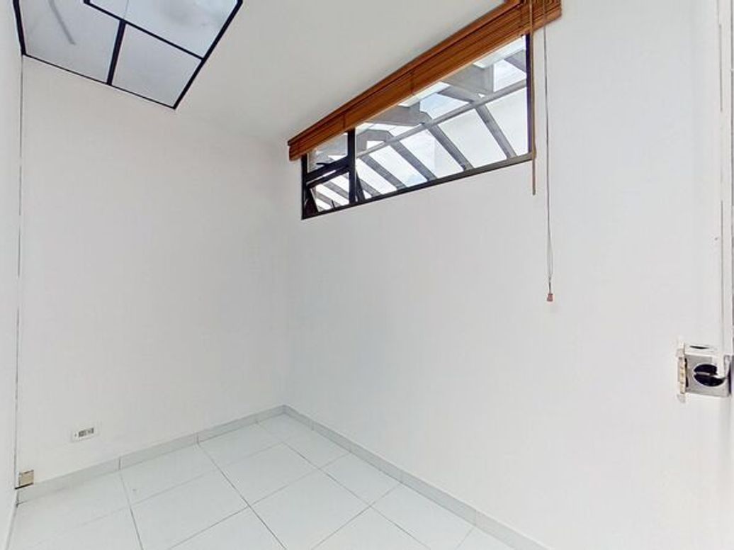 Apartamento de 3 alcobas en venta en Pelodo Del Contry, Bogotá, 273 m² · foto 16 de 20