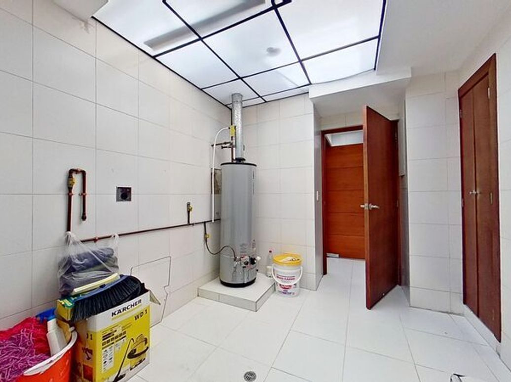 Apartamento de 3 alcobas en venta en Pelodo Del Contry, Bogotá, 273 m² · foto 14 de 20