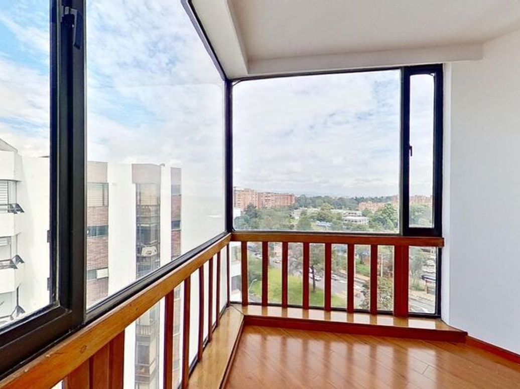 Apartamento de 3 alcobas en venta en Pelodo Del Contry, Bogotá, 273 m² · foto 19 de 20