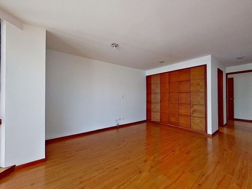Apartamento de 3 alcobas en venta en Pelodo Del Contry, Bogotá, 273 m² · foto 18 de 20