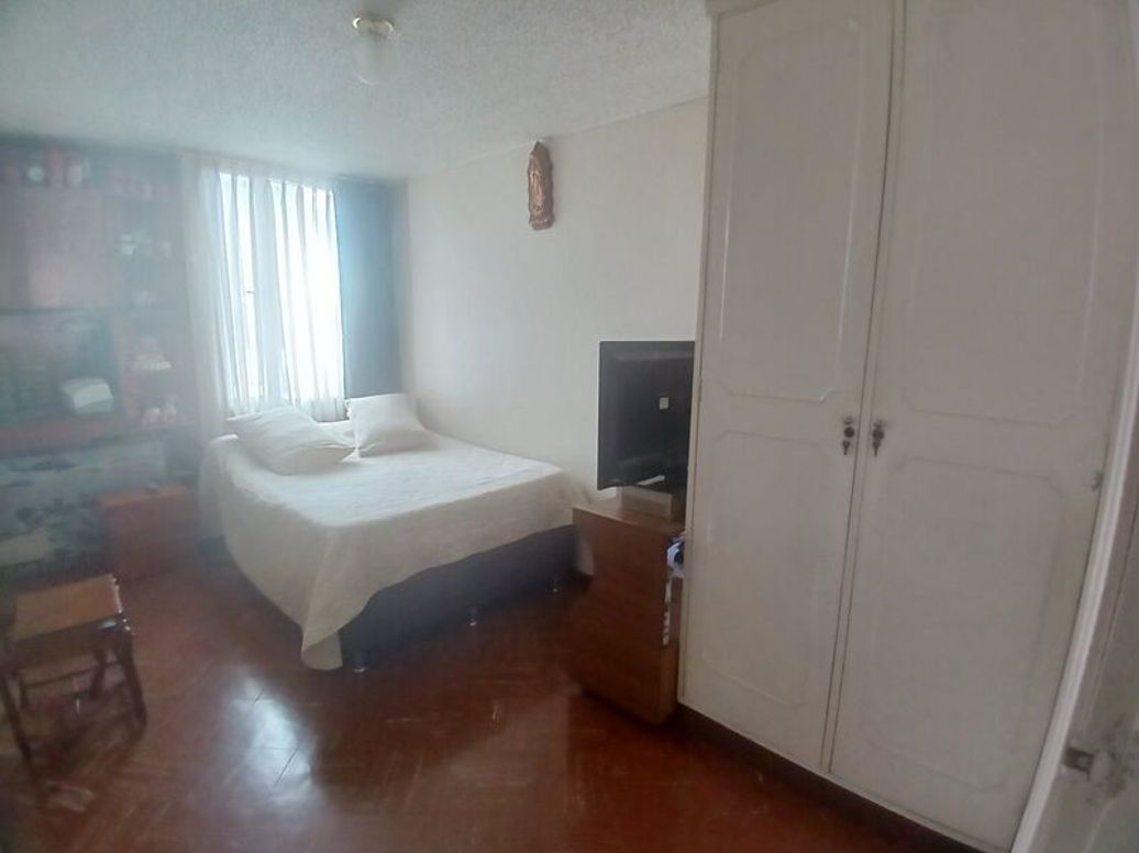 Apartamento de 3 alcobas en venta en Las Américas, Bogotá, 92 m² · foto 9 de 19