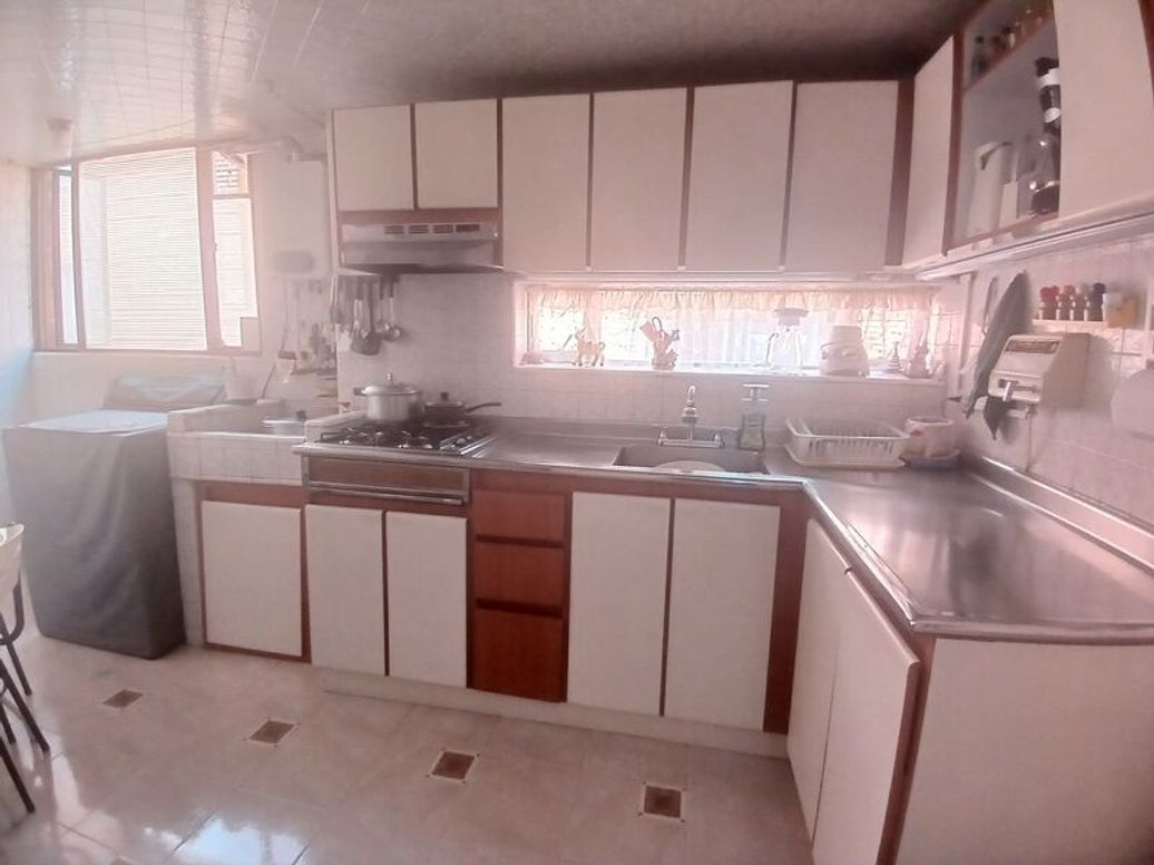 Apartamento de 3 alcobas en venta en Las Américas, Bogotá, 92 m² · foto 4 de 19