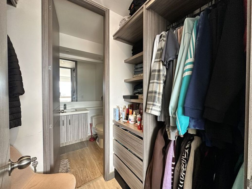 Apartamento de 1 alcoba en venta en El Plan, Bogotá, 57 m² · foto 14 de 20