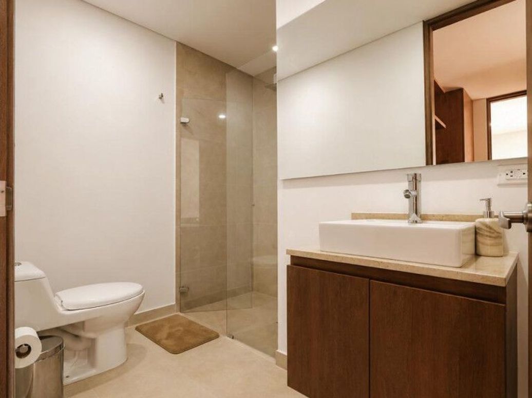Apartamento de 2 alcobas en venta en Santa Barbara Occidental, Bogotá, 152 m² · foto 10 de 15