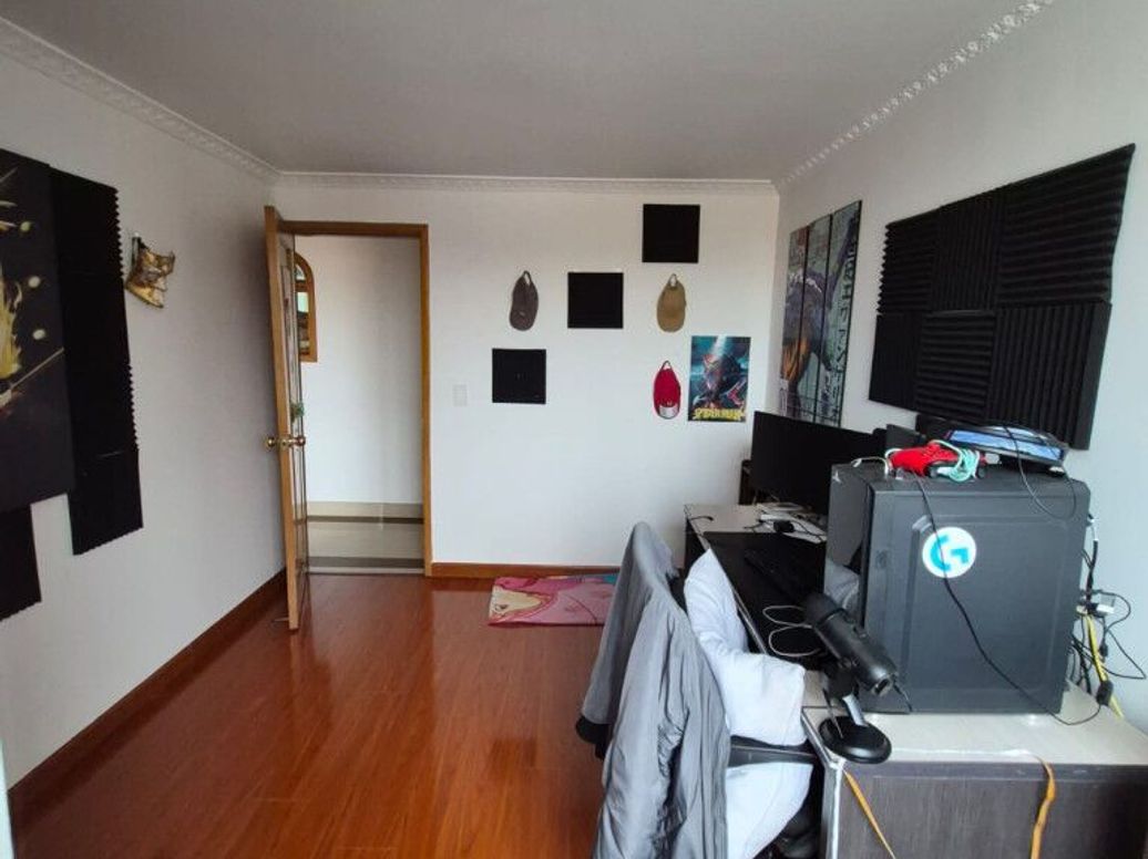 Apartamento de 3 alcobas en venta en El Contador, Bogotá, 86 m² · foto 13 de 20