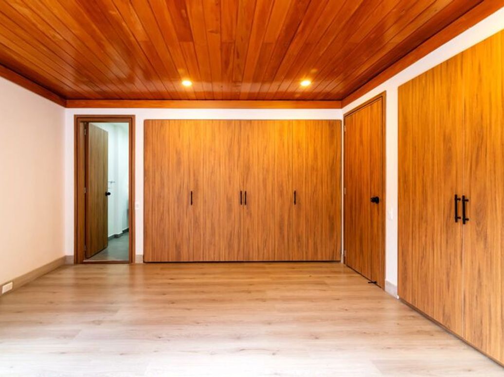 Apartamento de 3 alcobas en venta en Bosque De Pinos, Bogotá, 206 m² · foto 12 de 18