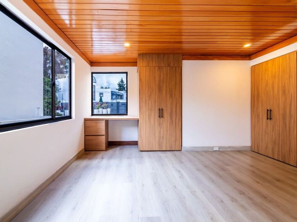 Apartamento de 3 alcobas en venta en Bosque De Pinos, Bogotá, 206 m² · foto 8 de 18