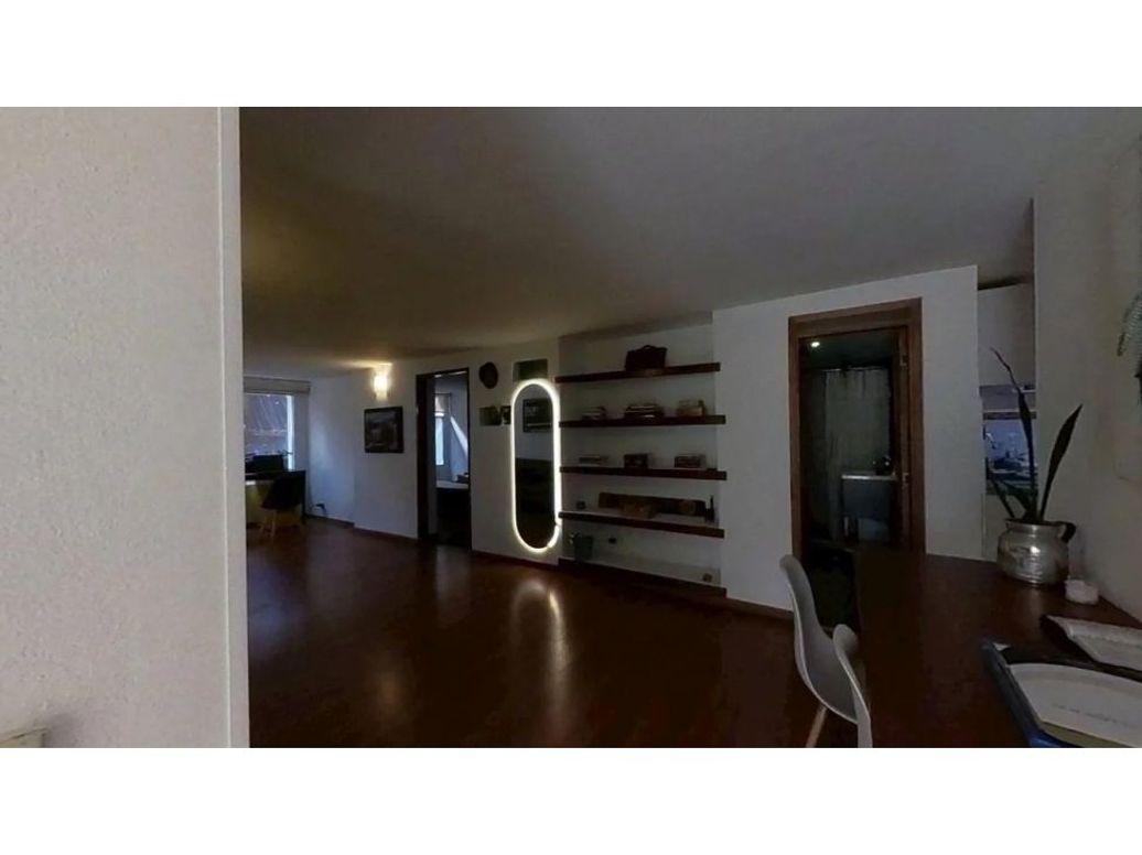Casa de 8 alcobas en venta en Suba, Bogotá, 285 m² · foto 2 de 10