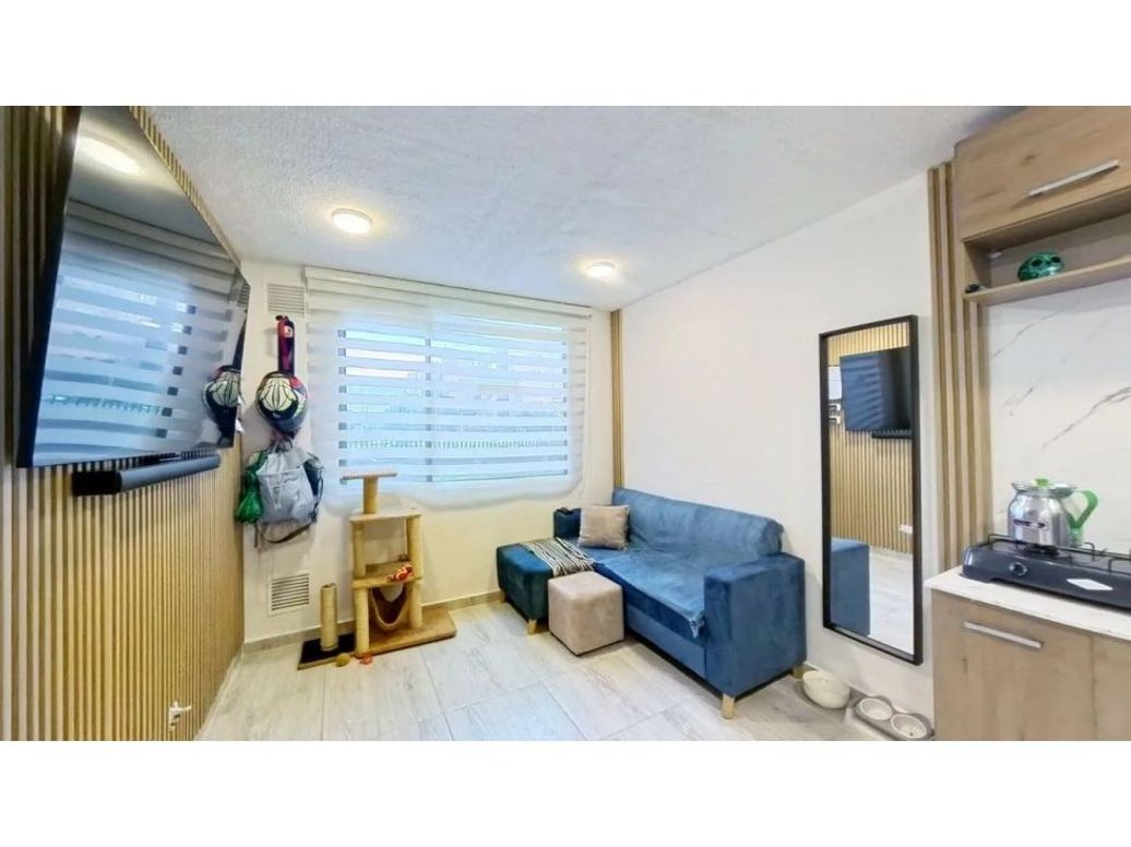Apartamento de 1 alcoba en venta en Los Alcázares, Bogotá, 31 m² · foto 2 de 10