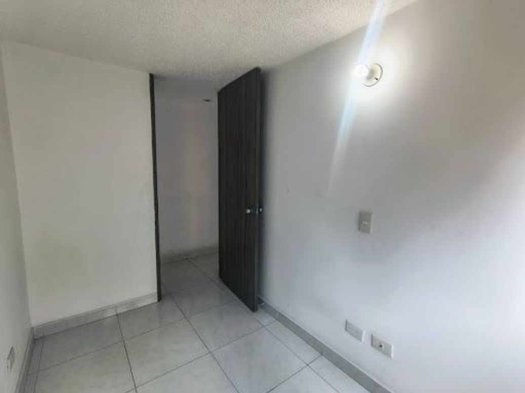 Apartamento de 3 alcobas en arriendo en Fontibón, Bogotá, 50 m² · foto 6 de 17