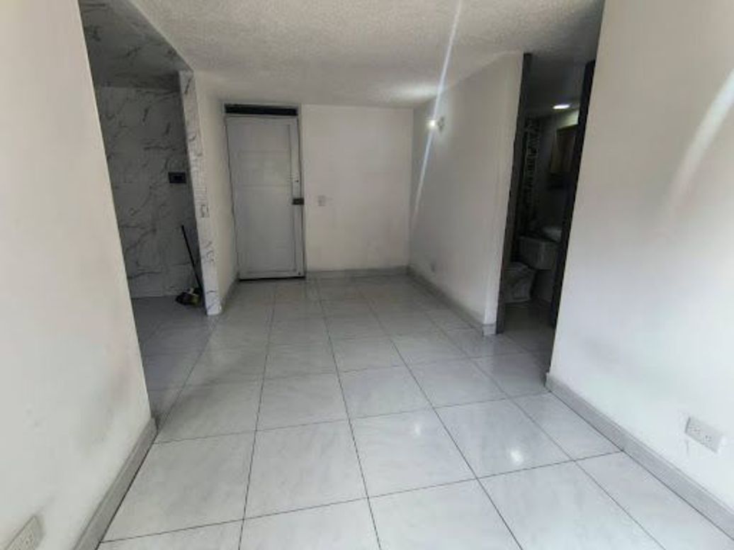 Apartamento de 3 alcobas en arriendo en Fontibón, Bogotá, 50 m² · foto 4 de 17