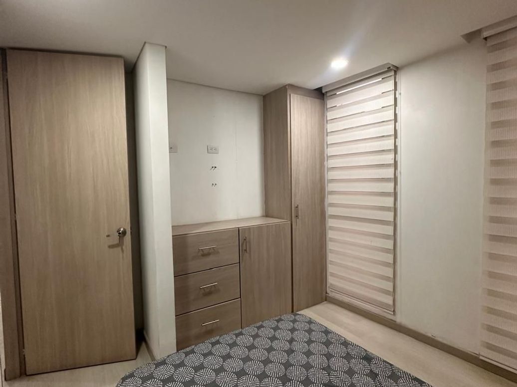 Apartamento de 3 alcobas en arriendo en El Rosario, Bogotá, 57 m² · foto 8 de 11