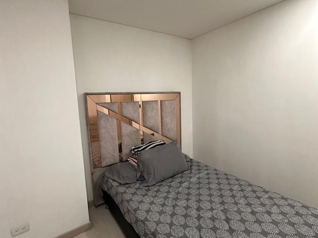 Apartamento de 3 alcobas en arriendo en El Rosario, Bogotá, 57 m² · foto 9 de 11