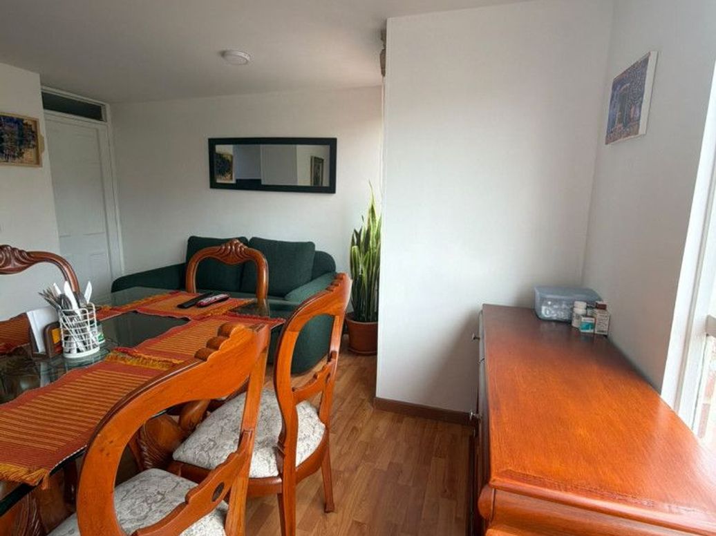 Apartamento de 3 alcobas en venta en San Jose De Usaquen, Bogotá, 45 m² · foto 4 de 6