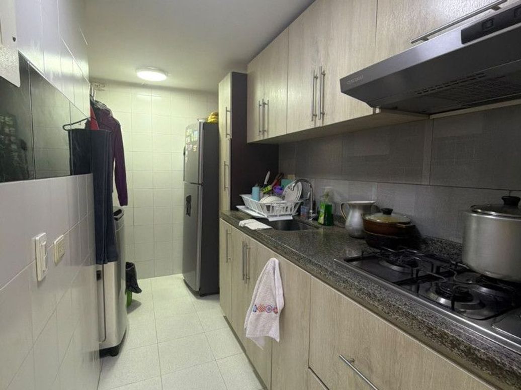 Apartamento de 3 alcobas en venta en San Jose De Usaquen, Bogotá, 45 m² · foto 5 de 6
