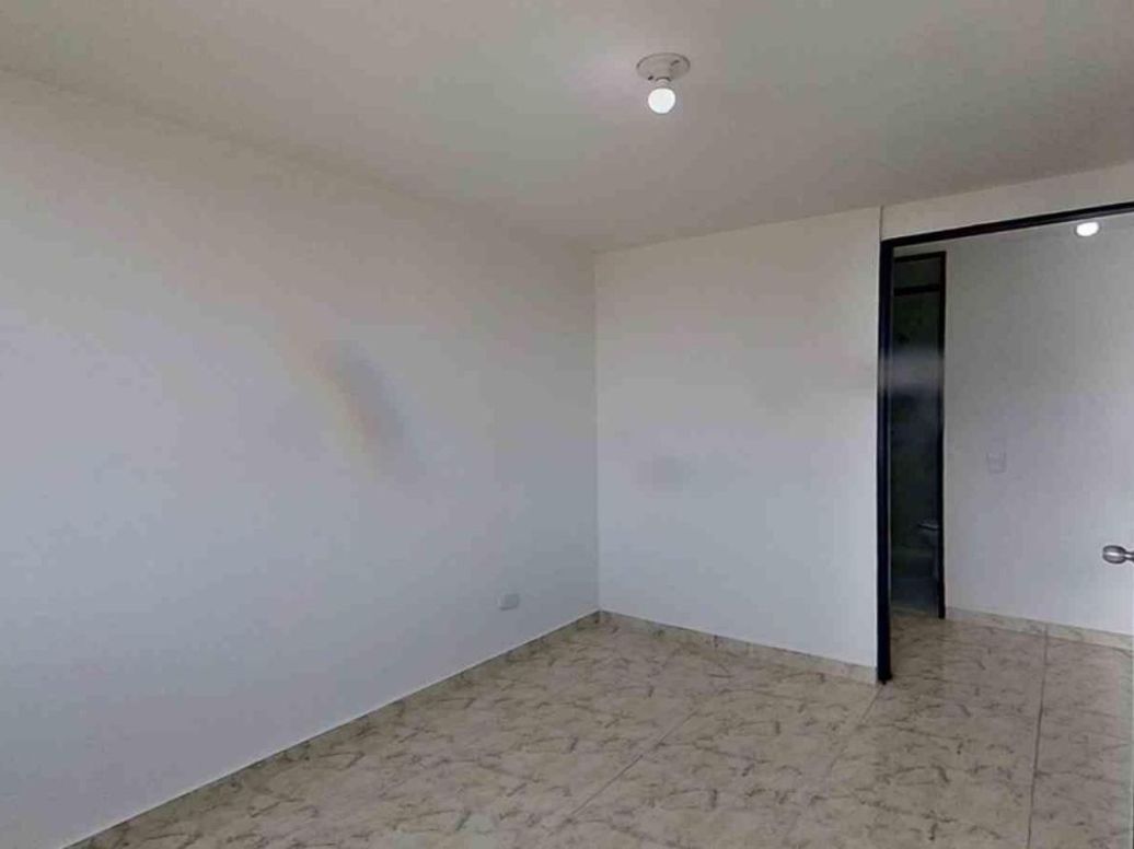 Apartamento de 2 alcobas en venta en Fontibón Centro, Bogotá, 39 m² · foto 6 de 17