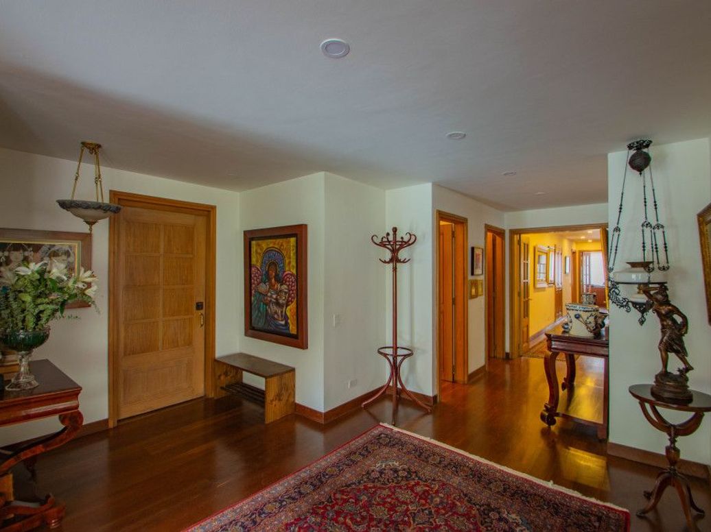 Apartamento de 2 alcobas en arriendo en La Cabrera, Bogotá, 340 m² · foto 8 de 20