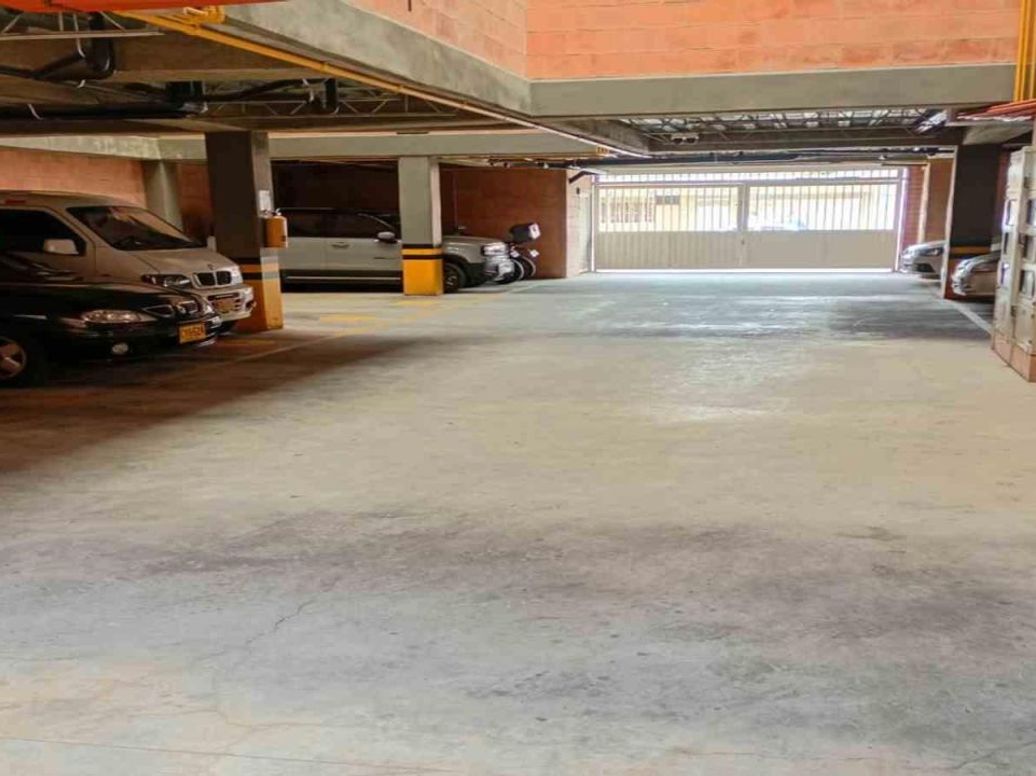 Apartamento de 1 alcoba en venta en San Antonio Norte, Bogotá, 35 m² · foto 10 de 11