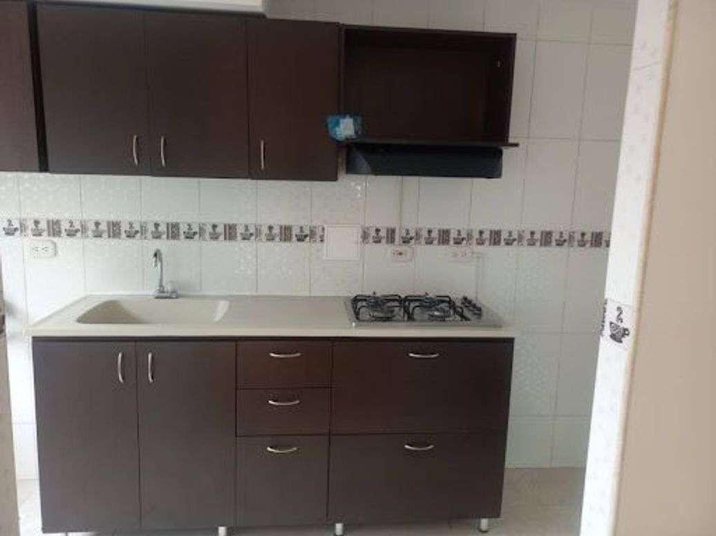 Apartamento de 3 alcobas en arriendo en El Porvenir, Bogotá, 46 m² · foto 2 de 20