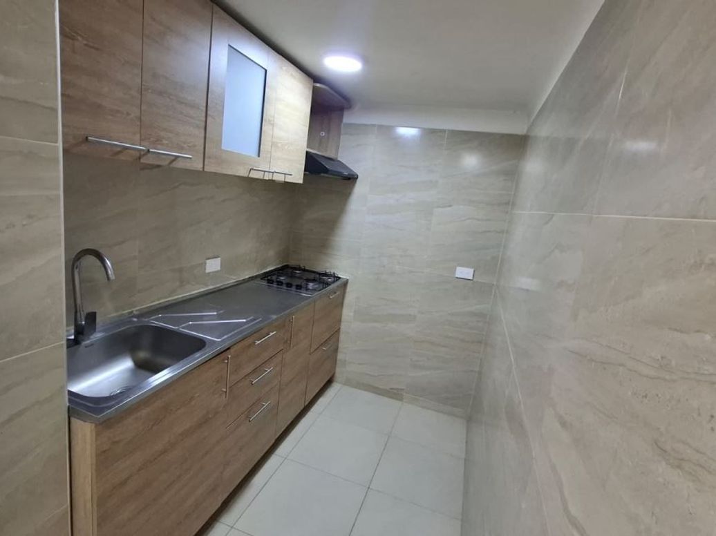 Apartamento de 2 alcobas en arriendo en Las Aguas, Bogotá, 81 m² · foto 15 de 20