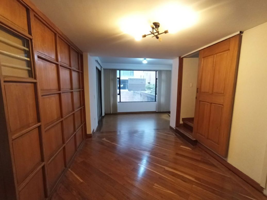 Casa de 1 alcoba en arriendo en Samper, Bogotá, 104 m² · foto 16 de 17