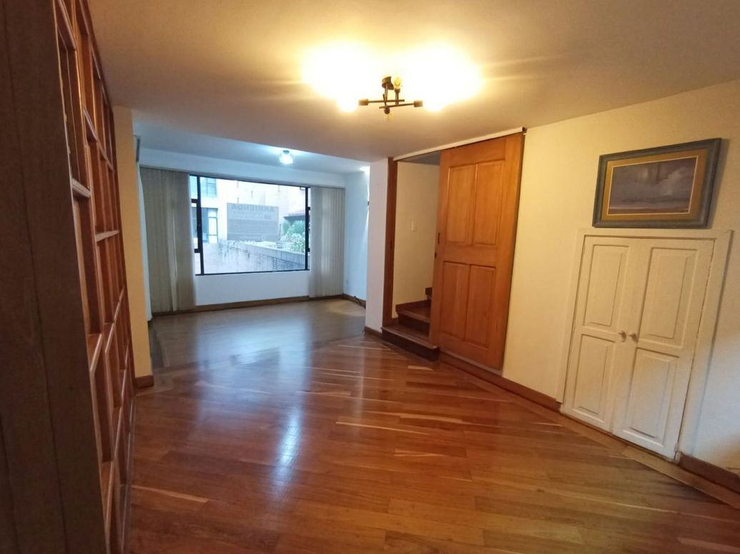 Casa de 1 alcoba en arriendo en Samper, Bogotá, 104 m² · foto 4 de 17