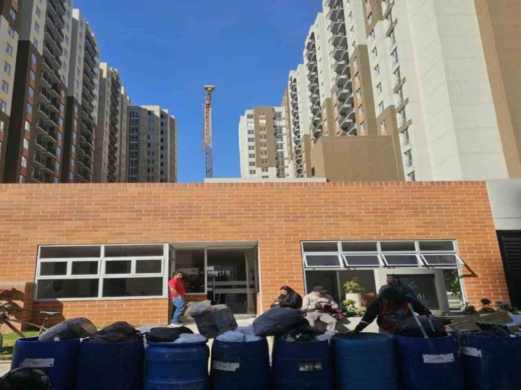 Apartamento de 2 alcobas en venta en Santa Catalina, Bogotá, 39 m² · foto 14 de 18