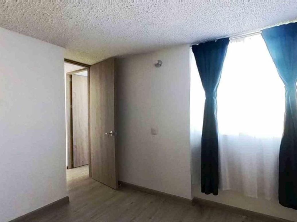 Apartamento de 2 alcobas en venta en Santa Catalina, Bogotá, 39 m² · foto 7 de 18