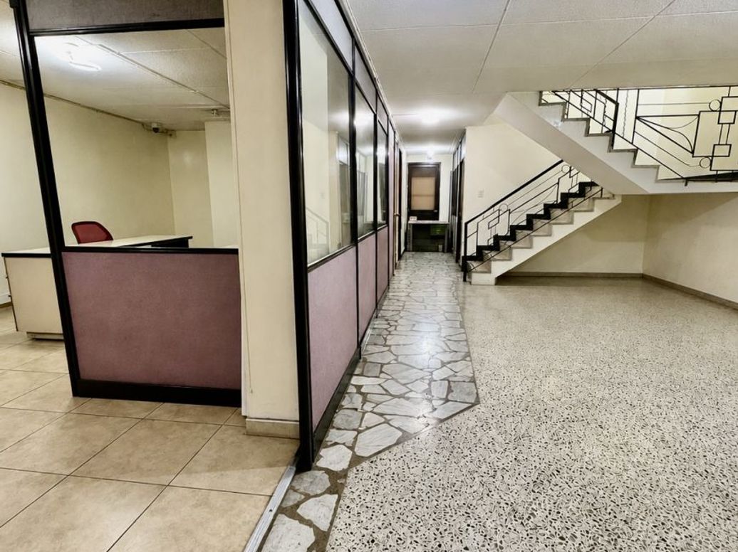 Casa de 6 alcobas en arriendo en El Vergel, Bogotá, 540 m² · foto 6 de 20