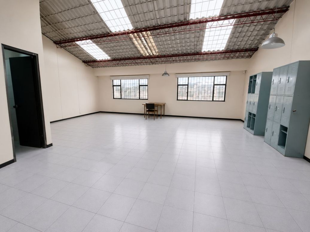 Casa de 6 alcobas en arriendo en El Vergel, Bogotá, 540 m² · foto 8 de 20