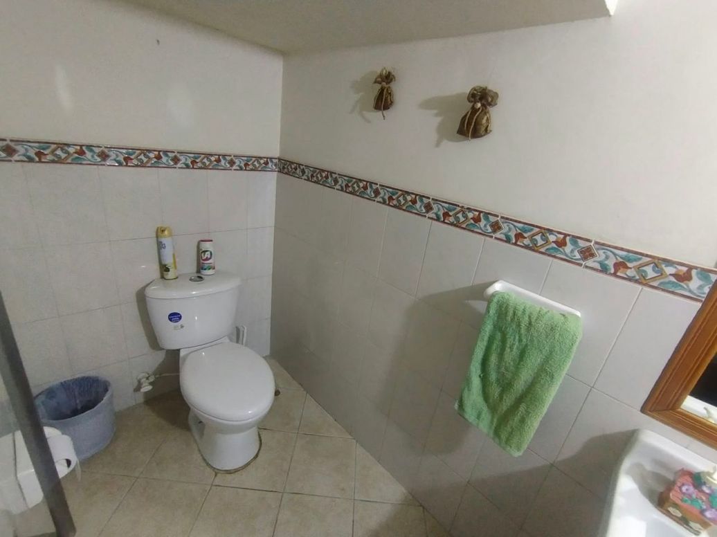 Casa de 9 alcobas en venta en Sagrado Corazon, Bogotá, 472 m² · foto 14 de 20