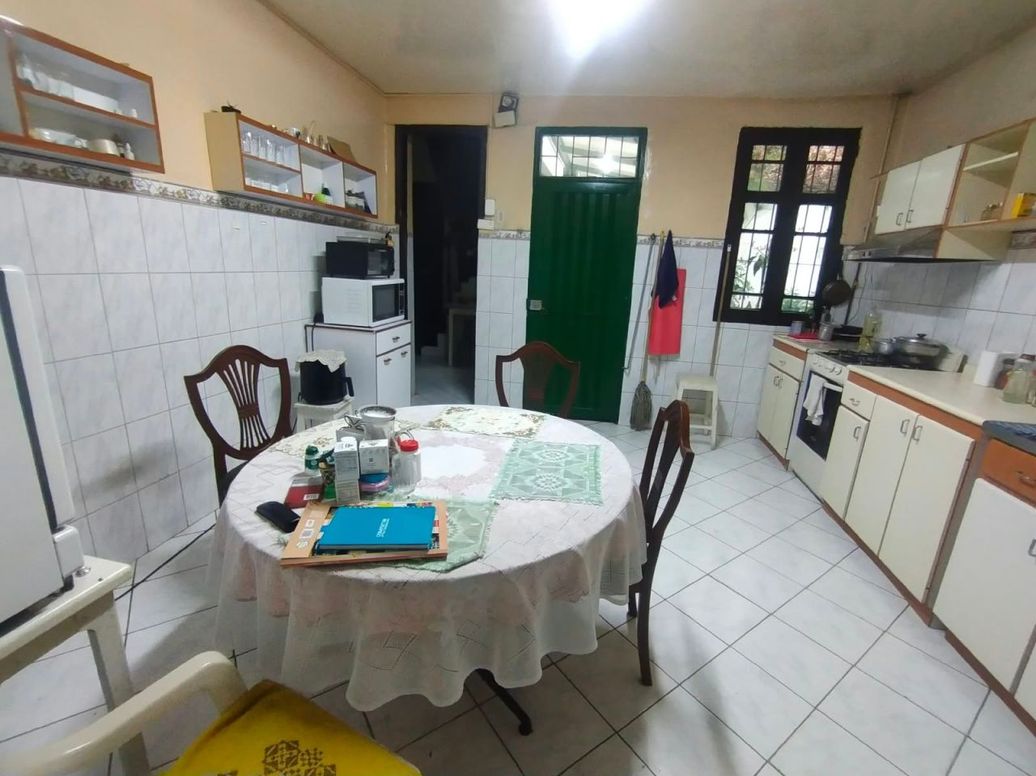Casa de 9 alcobas en venta en Sagrado Corazon, Bogotá, 472 m² · foto 17 de 20
