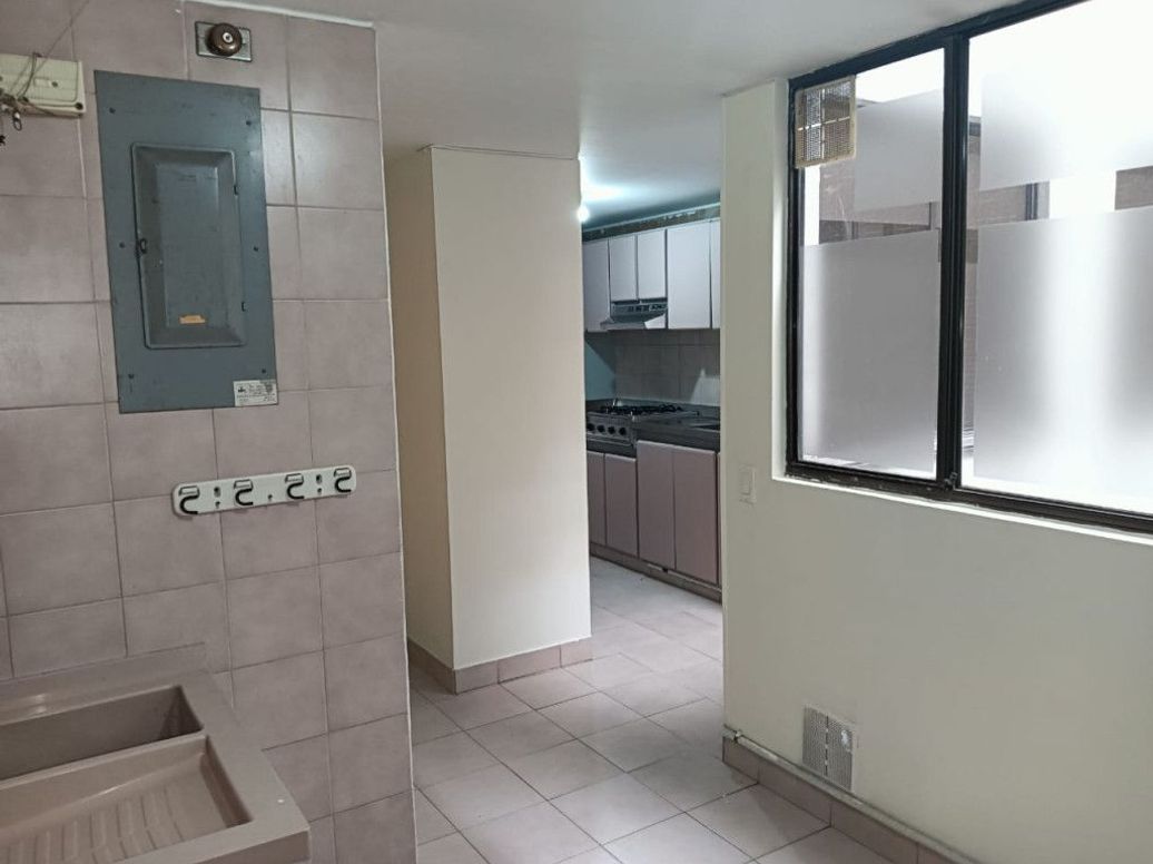 Apartamento de 3 alcobas en arriendo en Chico Norte Et. Iii, Bogotá, 123 m² · foto 12 de 20