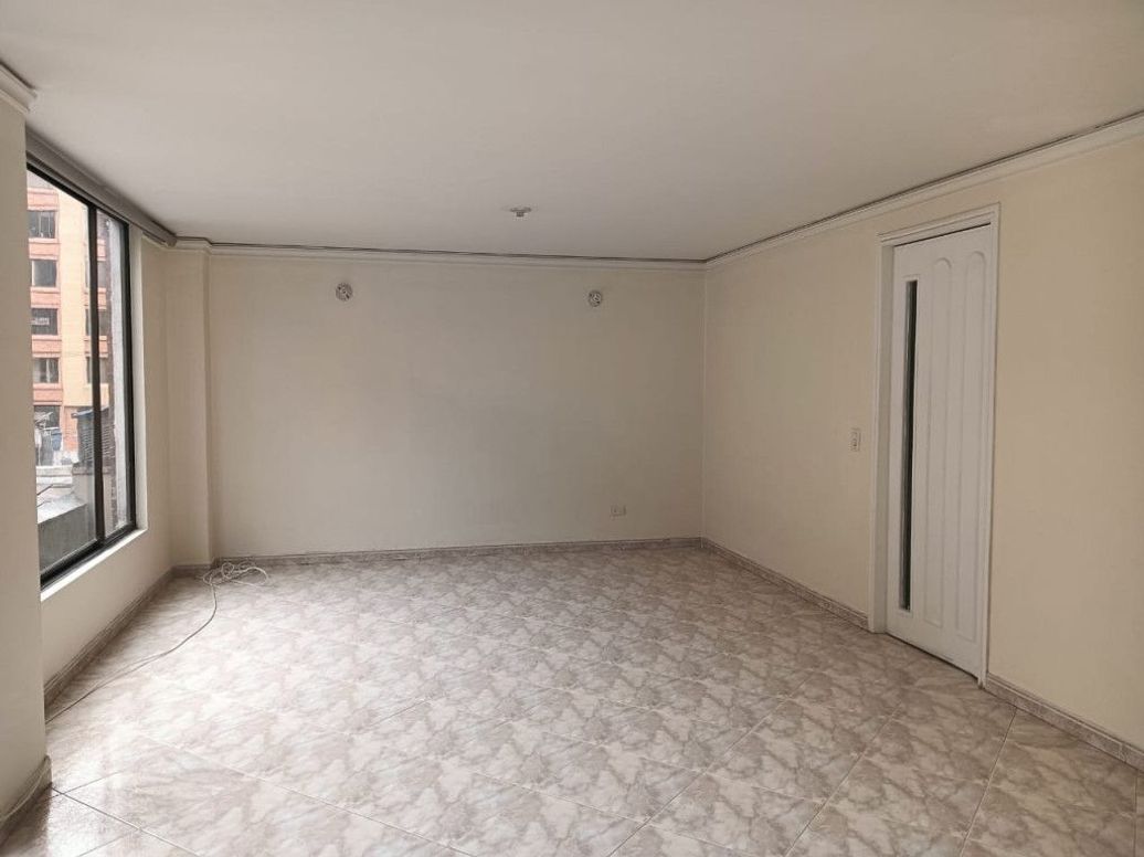 Apartamento de 3 alcobas en arriendo en Chico Norte Et. Iii, Bogotá, 123 m² · foto 7 de 20