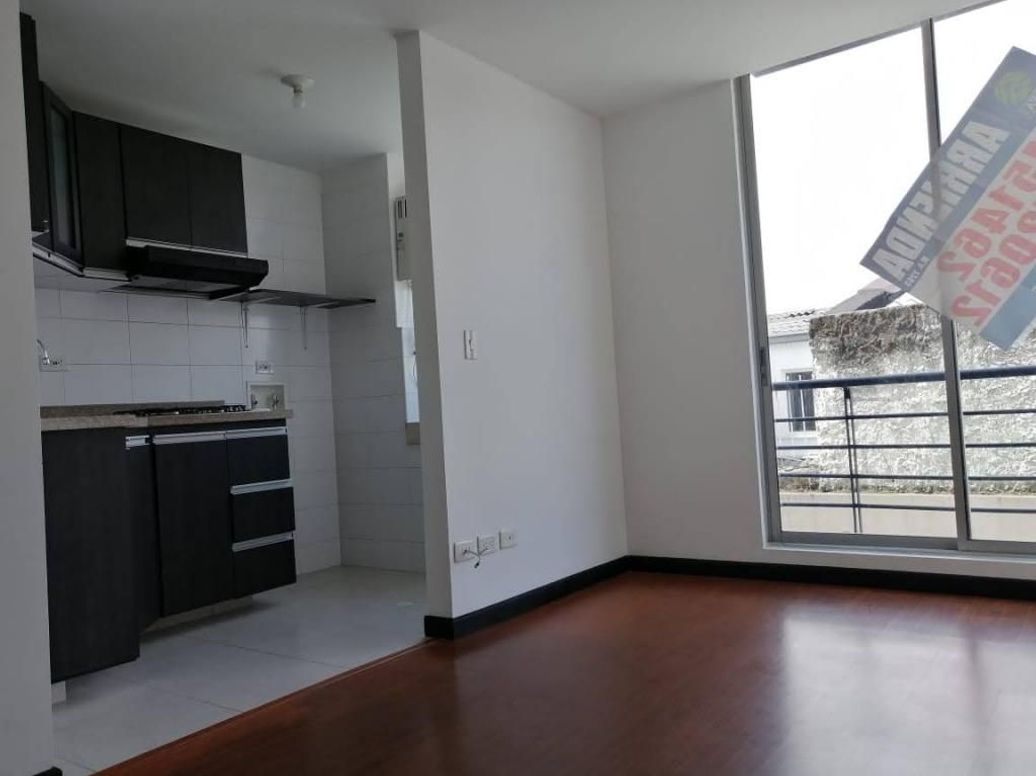 Apartamento de 1 alcoba en arriendo en Normandia Occidental, Bogotá, 32 m² · foto 2 de 11