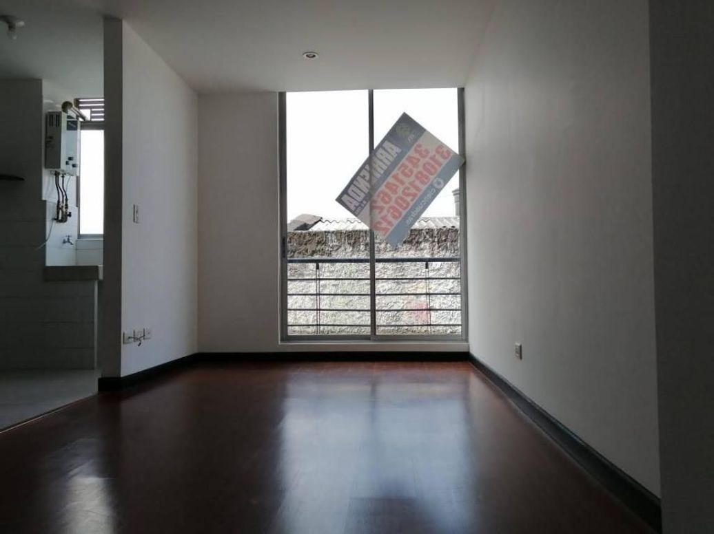 Apartamento de 1 alcoba en arriendo en Normandia Occidental, Bogotá, 32 m² · foto 3 de 11
