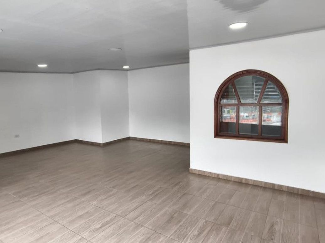 Apartamento de 3 alcobas en arriendo en Ricaurte, Bogotá, 130 m² · foto 6 de 20