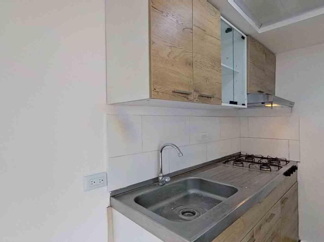Apartamento de 2 alcobas en venta en Almagrario, Bogotá, 38 m² · foto 13 de 17