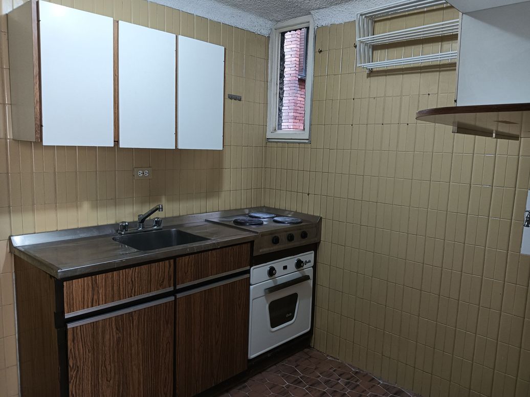 Apartamento de 2 alcobas en arriendo en Chapinero Central, Bogotá, 60 m² · foto 9 de 13
