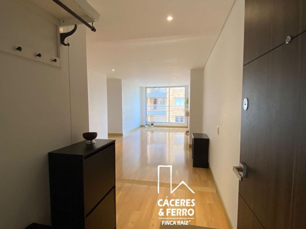 Apartamento de 3 alcobas en venta en Colinas De Suba, Bogotá, 109 m² · foto 2 de 20
