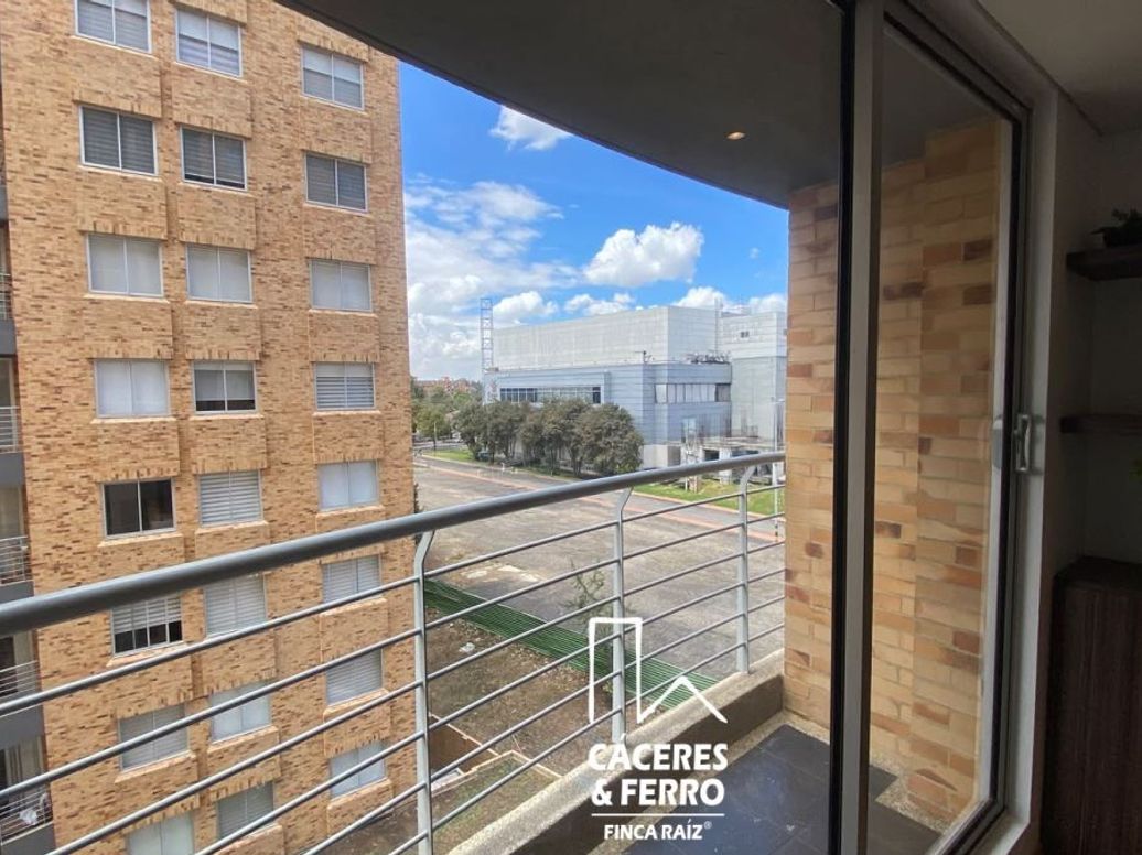 Apartamento de 3 alcobas en venta en Colinas De Suba, Bogotá, 109 m² · foto 4 de 20