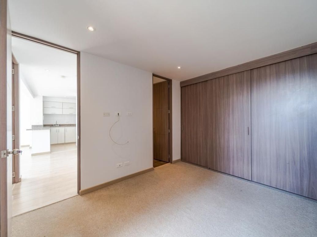 Apartamento de 2 alcobas en venta en Prado Veraniego Sur, Bogotá, 58 m² · foto 18 de 20