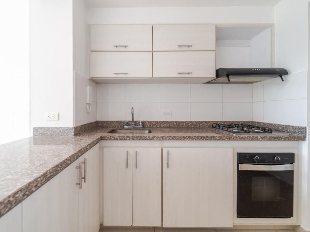 Apartamento de 2 alcobas en venta en Prado Veraniego Sur, Bogotá, 58 m² · foto 9 de 20