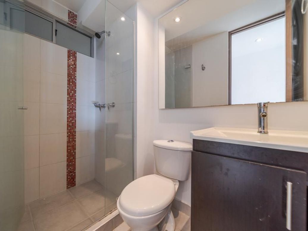 Apartamento de 2 alcobas en venta en Prado Veraniego Sur, Bogotá, 58 m² · foto 16 de 20