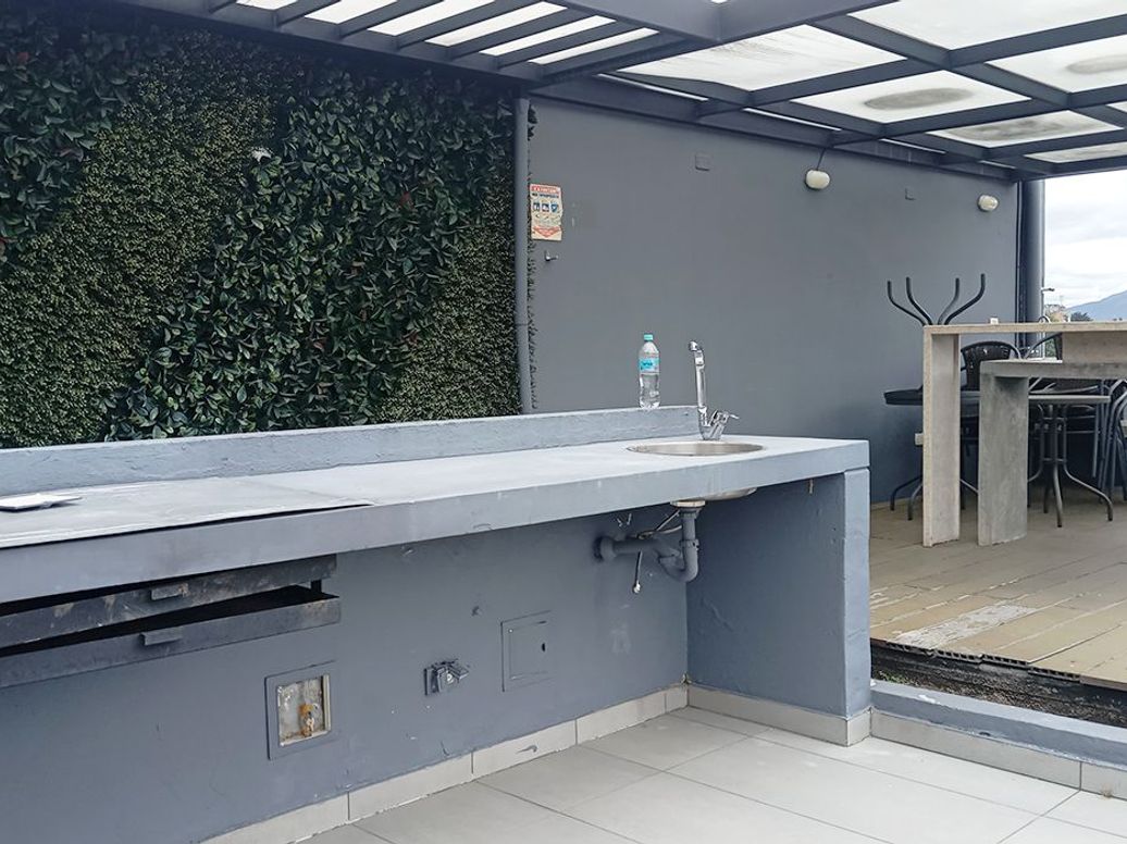 Apartaestudio en arriendo en Santa Barbara Central, Bogotá, 30 m² · foto 18 de 20